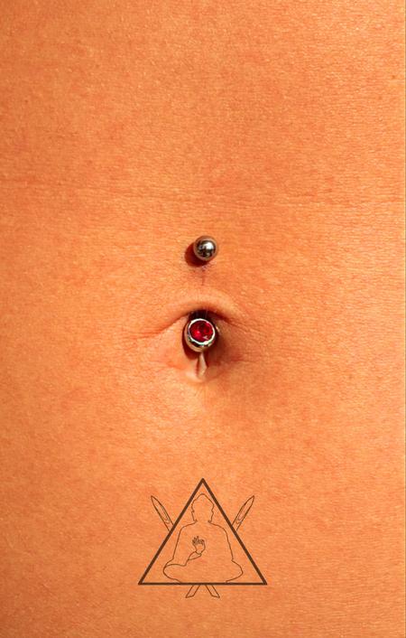 Tattoos - Navel piercing - 100885